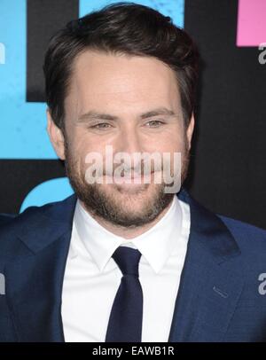 Hollywood, CA. 20. November 2014. Charlie Day im Ankunftsbereich für schreckliche Bosse 2 PREMIERE, TCL Chinese Theatre, Hollywood, CA 20. November 2014. Bildnachweis: Dee Cercone/Everett Collection/Alamy Live-Nachrichten Stockfoto