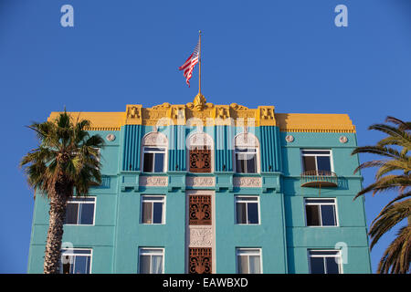 Los Angeles, USA - Juli 2,2011: das berühmte Georgian Hotel in Santa Monica, eine Ode an die Art-deco-wurde 1933 errichtet. Stockfoto