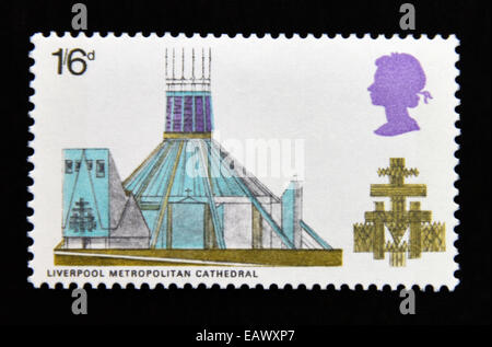 Briefmarke. Great Britain. Königin Elizabeth II. Britische Architektur, Kathedralen. 1969. Liverpool Metropolitan Cathedral. 1 / 6d Stockfoto