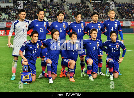 Osaka, Japan, am 18. November 2014. 18. November 2014. Japan-Team Gruppe Line-up (JPN) Fußball: Spieler der japanischen Nationalmannschaft vor das internationale Freundschaftsspiel gegen Australien am Yanmar Stadion Nagai in Osaka, Japan, am 18. November 2014. © AFLO/Alamy Live-Nachrichten Stockfoto