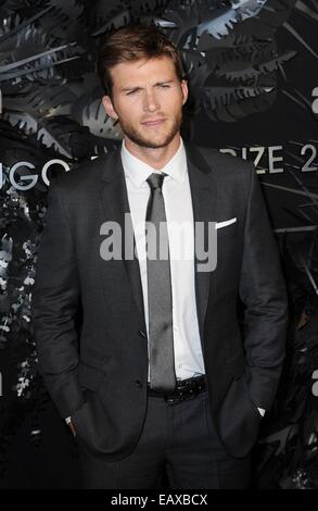 New York, NY, USA. 20. November 2014. Scott Eastwood im Ankunftsbereich für Hugo Boss Prize 2014, Solomon R. Guggenheim Museum, New York, NY 20. November 2014. Bildnachweis: Kristin Callahan/Everett Collection/Alamy Live-Nachrichten Stockfoto