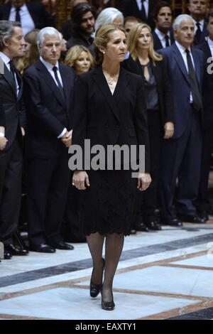 Madrid, Spanien. 21. November 2014. Prinzessin Elena besuchen die Trauerfeier für Spaniens Herzogin von Alba in der Kathedrale von Sevilla am 21. November 2014 in Sevilla, Spain.Maria del Rosario Cayetana Fitz-James-Stuart, Herzogin von Alba, 88-j hrige mit mehr Titel als jeder anderen Aristokraten in der Welt ist zu Hause in Sevilla nach kurzer Krankheit gestorben. Bildnachweis: Jack Abuin/ZUMA Draht/Alamy Live-Nachrichten Stockfoto