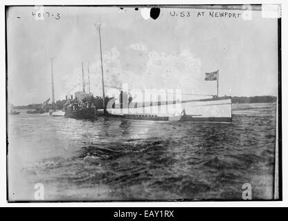 Die U-52, ein deutsches U-Boot aus dem Zweiten Weltkrieg, ist in Newport 151 zu sehen. Dieses U-Boot war Teil der Kriegsmarine, die in den ersten Kriegsjahren eingesetzt wurde. Er wurde hauptsächlich für Aufklärungs- und Ausbildungsmissionen eingesetzt. Stockfoto