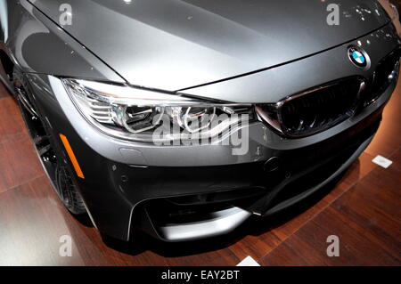 BMW M4 auf der LA Auto Show 2015 © J Heroun/Fastback/Alamy Live-Nachrichten Stockfoto