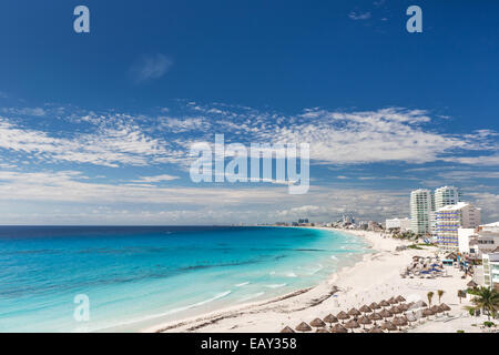 Strand-Panoramablick Cancun, Mexiko Stockfoto