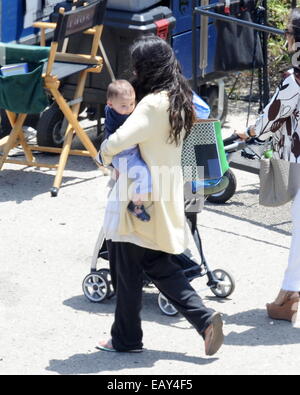 Vin Diesel und der Rest der Besetzung von "Fast and Furious 7" gesichtet Dreharbeiten in Malibu Kalifornien mit Paul Walker Brothers Cody und Kaleb gab noch einen Tag zu helfen, den Film fertig zu stellen.  Mitwirkende: Jordana Brewster wo: Malibu, California, Vereinigte St Stockfoto