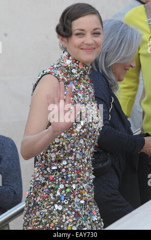 Marion Cotillard Deux Jour Une Nuit Photocall Featuring angekommen: Marion Cotillard Where: Cannes, Frankreich bei: 20. Mai 2014 Stockfoto