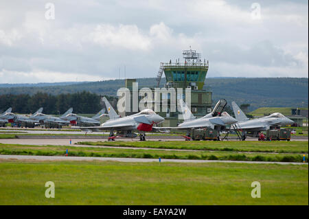 Nr. 1 & 6 RAF Geschwader Eurofighter Taifune FRG4s Heimatbasis Lossiemouth, Moray Schottland.  SCO 9175 Stockfoto