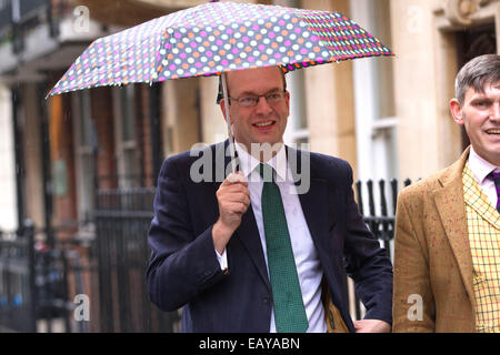 Brügge-Gruppe Konferenz, Over-Seas Royal League Str. Jamess, London, UK. Bild zeigt Mark Reckless, UKIP-MP, die Teilnahme an der Brügge Gruppenkonferenz, Over-Seas-Königsklasse, St James, UK Stockfoto