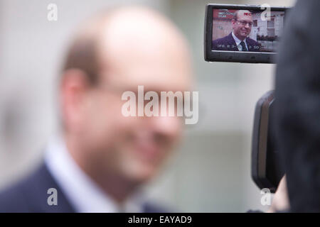 Brügge-Gruppe Konferenz, Over-Seas Royal League Str. Jamess, London, UK. Bild zeigt Mark Reckless, UKIP-MP, die Teilnahme an der Brügge Gruppenkonferenz, Over-Seas-Königsklasse, St James, UK Stockfoto