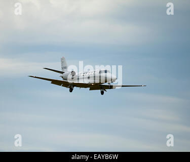 -Engined Cessna 560XL Citation Excel Business Twin Jet Anflug Inverness Dalcross Flughafen.  SCO 9185 Stockfoto