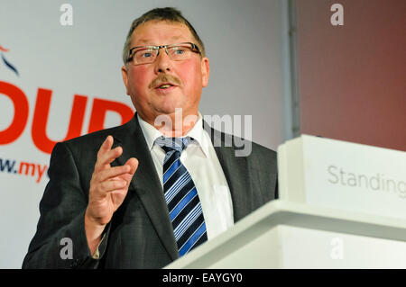 Belfast, Nordirland. 22. November 2014. Sammy Wilson MP (Süd Antrim) in 2014 DUP Konferenz Credit: Stephen Barnes/Alamy Live-Nachrichten Stockfoto