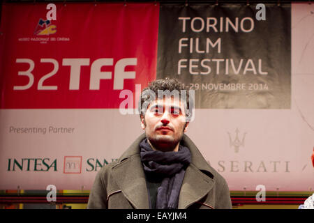 Turin, Italien. 21. November 2014. Italienischer Filmregisseur und Drehbuchautor Giacomo Abbruzzese beteiligt sich am Eröffnungsabend des 32. Torino Film Festival. Stockfoto