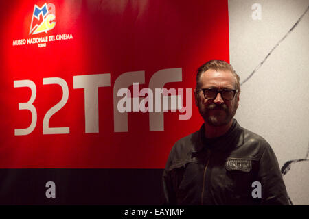 Turin, Italien. 21. November 2014. Italienischer Schauspieler Marco Giallini kommt am Eröffnungsabend des 32. Torino Film Festival. Stockfoto