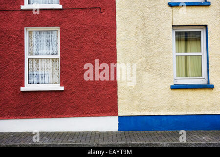 Multi farbige Häuser in Kinsale, Irland. Stockfoto