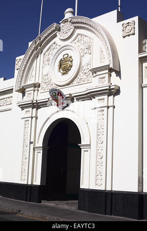 Das Gebäude der Regionalregierung in San Francisco Street im Stadtzentrum von Arequipa, Peru Stockfoto