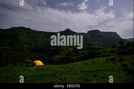 Camping im Hochland von Nord-Äthiopien Stockfoto