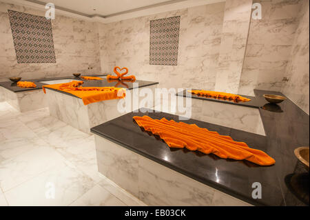 Großen türkischen Hammam Bad im luxuriösen Wellnessbereich Stockfoto