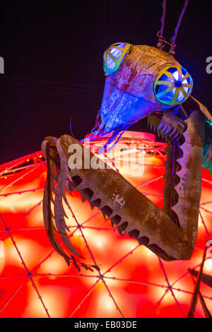 Die riesige Gottesanbeterin Skulptur vor dem Container Park in Downtown Las Vegas Stockfoto