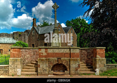Kriegerdenkmal an der Skenfrith, Süd-Wales, UK Stockfoto