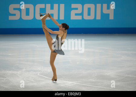 Olympic Champion Adelina Sotnikowa (RUS) im Wettbewerb mit der Eiskunstlauf Kür an die Olympischen Winterspiele Sotschi 2014 Stockfoto