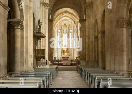 Saint Michael römisch-katholische Kathedrale im Inneren in Carolina weiße Festung im Jahr 1291 erbaut Stockfoto