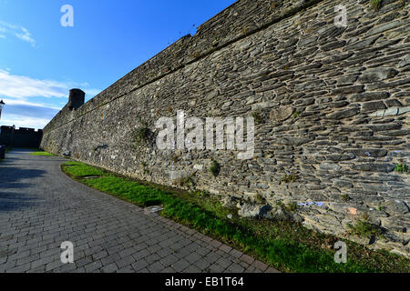 Äußeren Abschnitt der Derry Wände. Foto: George Sweeney/Alamy Stockfoto