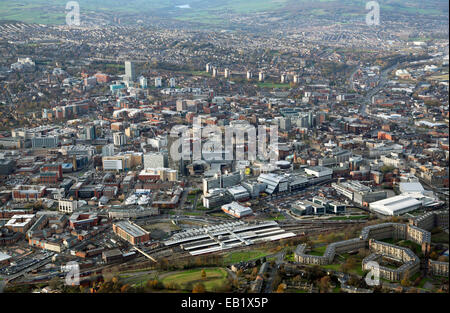 Panoramablick auf die Skyline der Stadt Sheffield Antenne Stockfoto