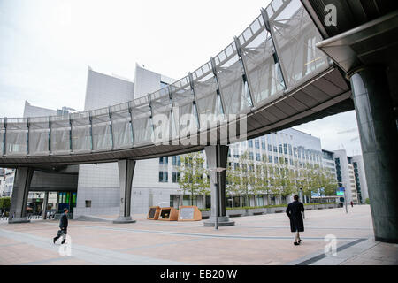 Brüssel Parlament Gebäude Brücke Stockfoto