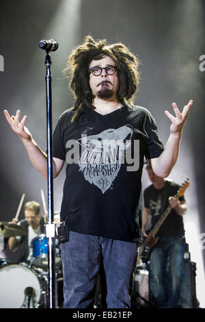 Mailand Italien. 23. November 2014. Der amerikanischen Rockband Band COUNTING CROWS führt live im Music Club Alcatraz während der "Irgendwo unter Wunderland Tour" Credit: Rodolfo weitertransferiert/Alamy Live News Stockfoto
