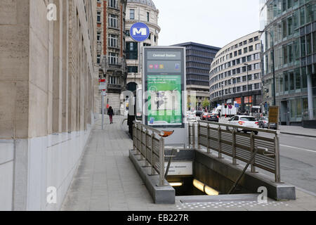 Belgien Brüssel Centraal Centraal Station Hauptbahnhof Eingang u-Bahn Treppe Bahnhof Zug u-Bahn Stockfoto