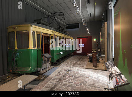 Helsinki City Tram-Museum befindet sich in Helsinki die älteste Straßenbahndepot stammt aus 1900 vom Architekten Waldemar Aspelin Stockfoto