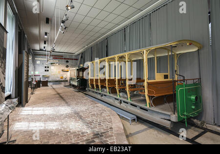 Helsinki City Tram-Museum befindet sich in Helsinki die älteste Straßenbahndepot stammt aus 1900 vom Architekten Waldemar Aspelin Stockfoto