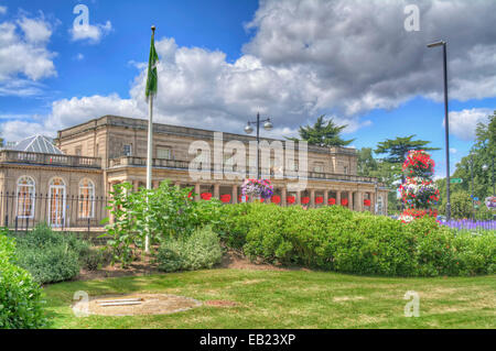 HDR die königliche Trinkhalle und Bäder, Royal Leamington Spa, Warwickshire, England, Vereinigtes Königreich Stockfoto