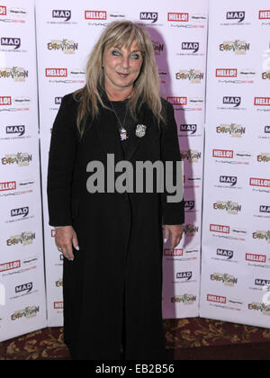 West End Eurovision - 7. MAD Vertrauen HIV/AIDS-Charity-Nacht Featuring: Helen Lederer Where: London, Vereinigtes Königreich bei: 22. Mai 2014 Stockfoto