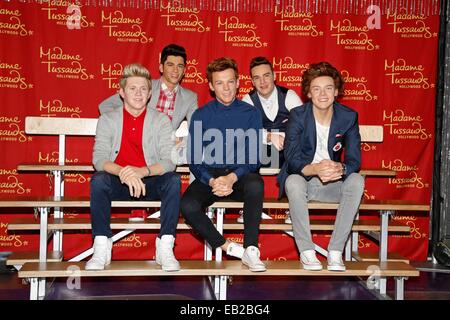 Hollywood, CA, USA. 24. November 2014. Eine Richtung Wachsfiguren. Madame Tussauds Hollywood offenbart der "One Direction" Figuren. Hollywood, CA. 24. November 2014 Credit: Roger Harvey/Globe Fotos/ZUMA Draht/Alamy Live-Nachrichten Stockfoto