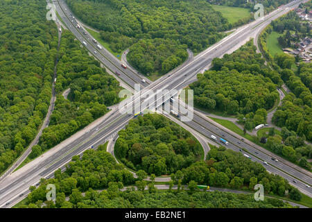 Luftbild aus Oberhausen-Nord, Autobahnkreuz Oberhausen, Autobahnen A2, A3 A516, Sterkrade-Nord, Oberhausen Stockfoto