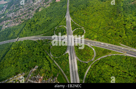 Luftbild aus Oberhausen-Nord, Autobahnkreuz Oberhausen, Autobahnen A2, A3 A516, Sterkrade-Nord, Oberhausen Stockfoto