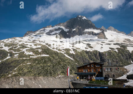 Eisgrotte im Rhonegletscher, Furka-Pass, Oberwald, Wallis, Schweiz Stockfoto