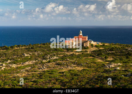 Leuchtturm am Kap Spartivento an der Costa del Sud, Chia, Domus de Maria, Sardinien, Italien Stockfoto