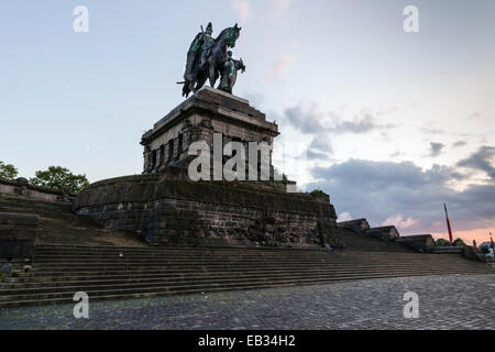 Kaiser William ich Denkmal Deutsches Eck oder "Deutsches Eck", Reiterstandbild, Mittelrheintal, Koblenz Stockfoto