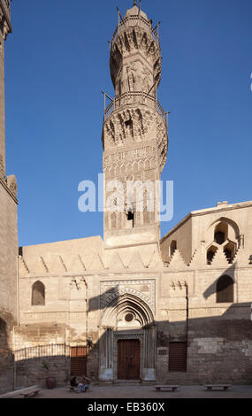 Außenfassade, Madrasa von Sultan al-Naisr Muhammad, Kairo, Ägypten Stockfoto