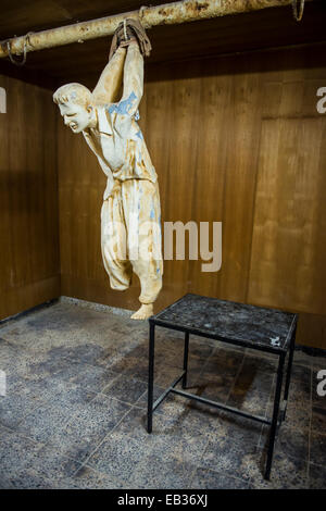 Gefoltert Marionette in Amna Suraka oder Red Security Museum, ehemaliger Sitz der irakische Geheimdienst, Sulaymaniyah Stockfoto