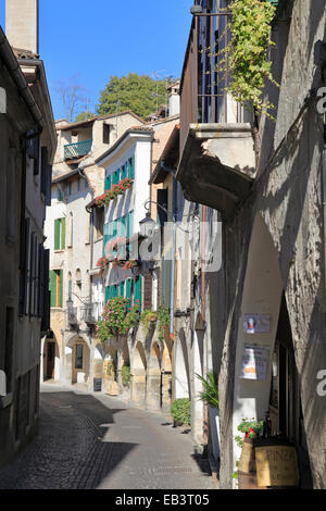 Über Browning Street, Asolo, Italien, Veneto. Stockfoto