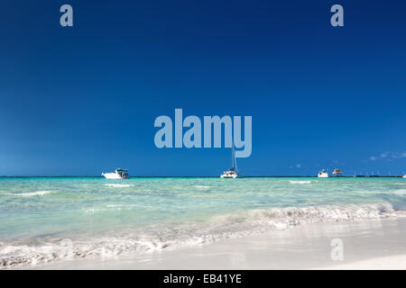 Yachten und Katamarane in Cancun, Mexiko, Karibik Stockfoto