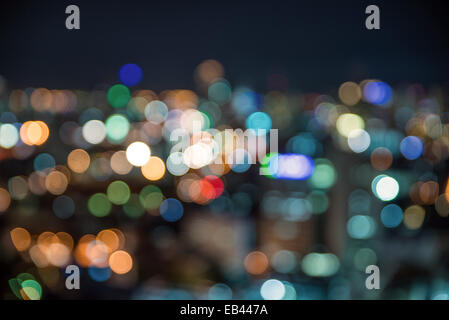 Urbane Stadt Nacht Licht Bokeh, unscharf gestellt Hintergrund weichzeichnen Stockfoto