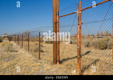 Tule See Internierungslager Zaun, Tule See, Kalifornien Stockfoto