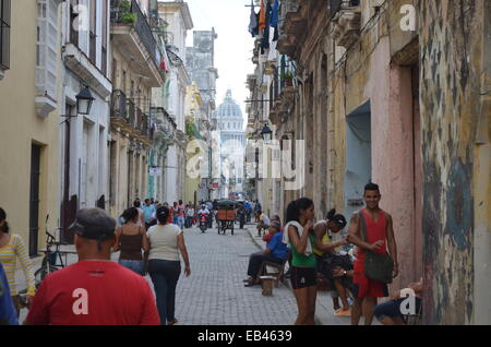 Die Straßen von Centro Habana / Habana Vieja Bezirke von Havanna, Kuba Stockfoto