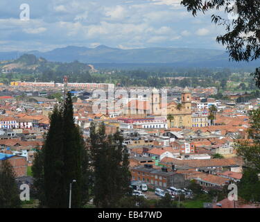 Panoramablick auf die Stadt von Zipaquira, im Departamento Cundinamarca Zentrum Kolumbiens Stockfoto