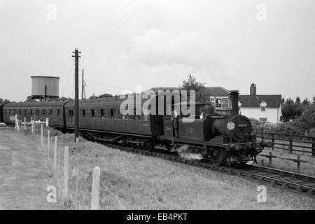 Original Steam locomotive Klassennummer a1x 32646 bei Havant Hampshire England uk in den 1960er Jahren Stockfoto